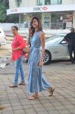 Karishma Tanna snapped outside a spa in juhu on 14th June 2016